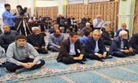 حضور رئیس دانشکده علوم پزشکی میاندوآب در جمع نمازگزاران و برگزاری میز خدمت سلامت